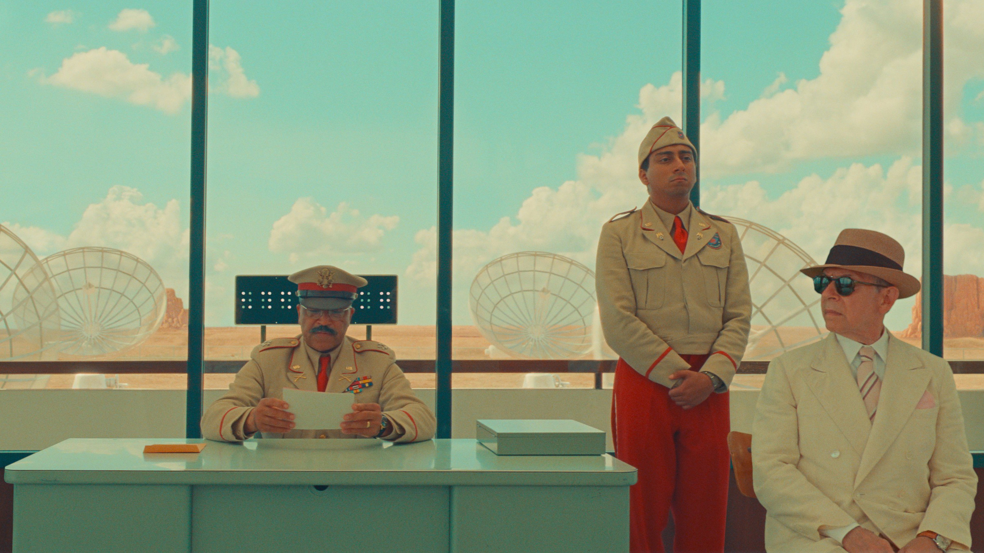 Asteroid City, still 3